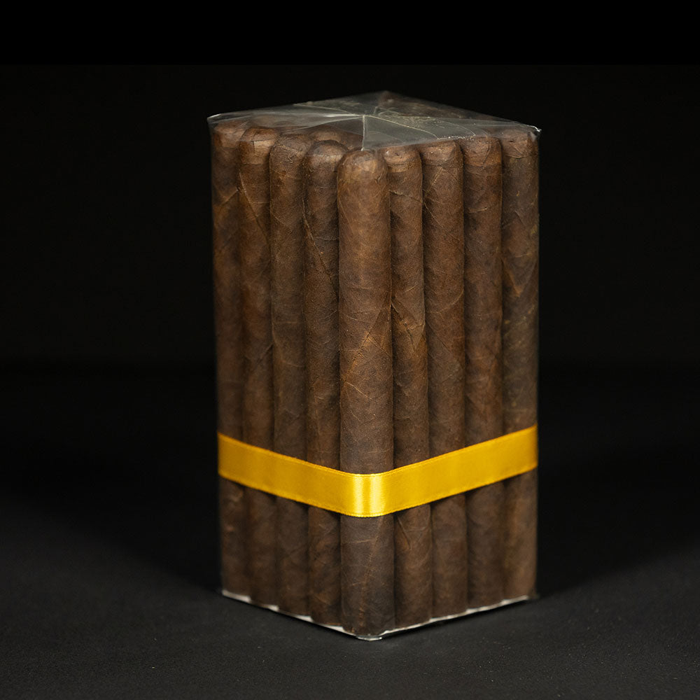 Churchill Short Filler Maduro ā 7Ć48