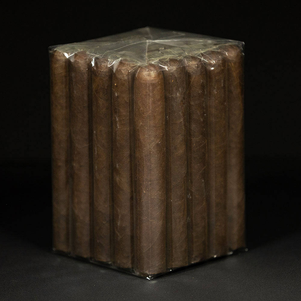 Grande Super Premium Maduro Cellophane – 7×70
