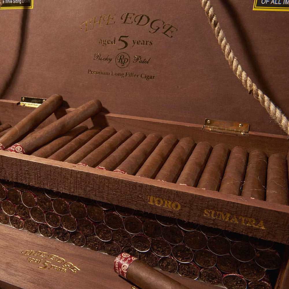 Rocky Patel The Edge Toro Sumatra ā 6Ć52