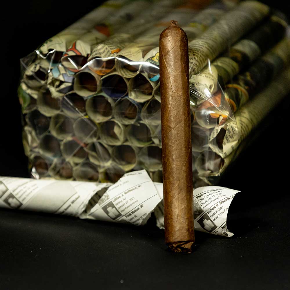 Toro Gordo Pig-tail Super Premium Habano Newspaper – 6½x56
