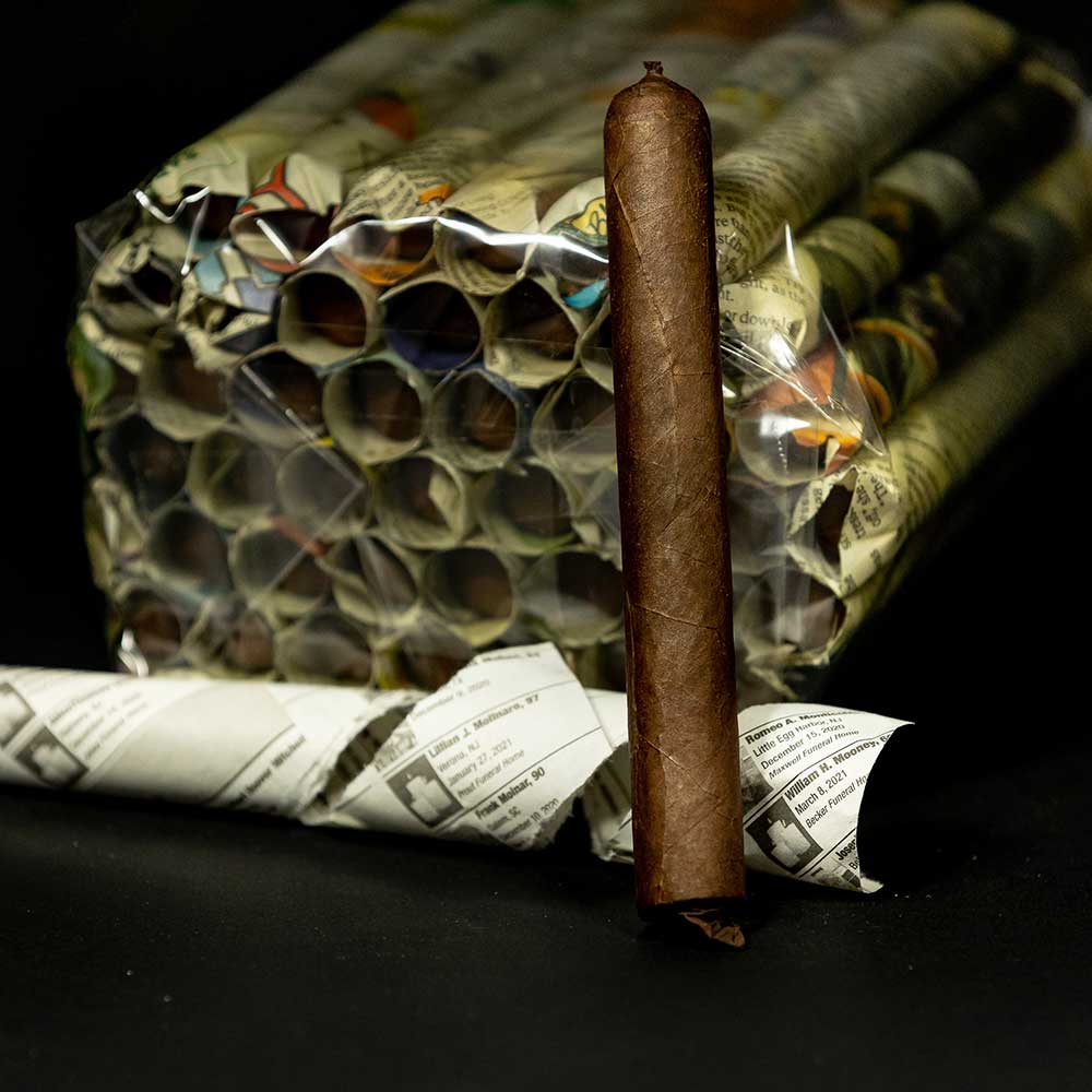 Journal Toro Gordo Pig-tail Super Premium Maduro Ligero – 6½x56