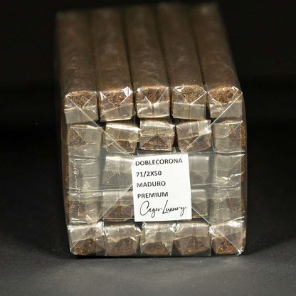 Doble Corona Premiumᐩ Maduro – 7½x50 avec cellophane.