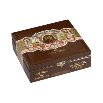 Mon père MF Le juge Toro Fino Box-Pressed – 6×52