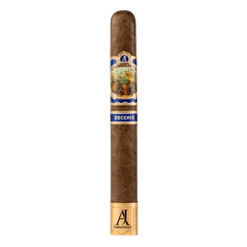 Nouveau Monde Decenio Toro par AJ Fernandez – 6½x54