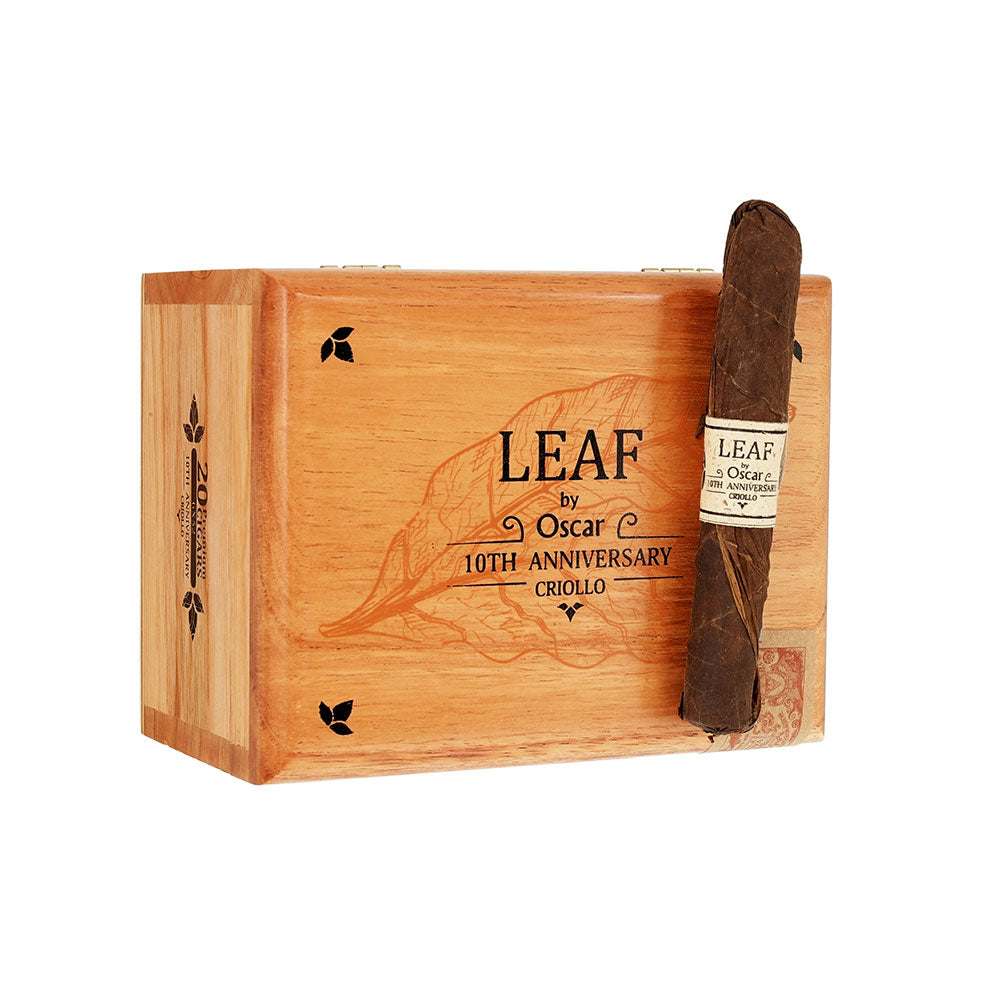 Oscar Valladares Leaf by Oscar 10th Anniversary Criollo Toro – 6×52