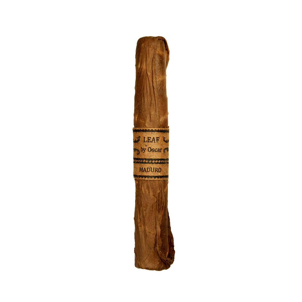 Oscar Valladares Leaf by Oscar Maduro Toro – 6×52