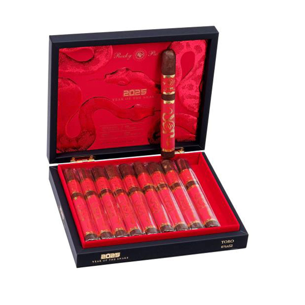 Rocky Patel Année du Serpent 2025 Toro – 6½x52