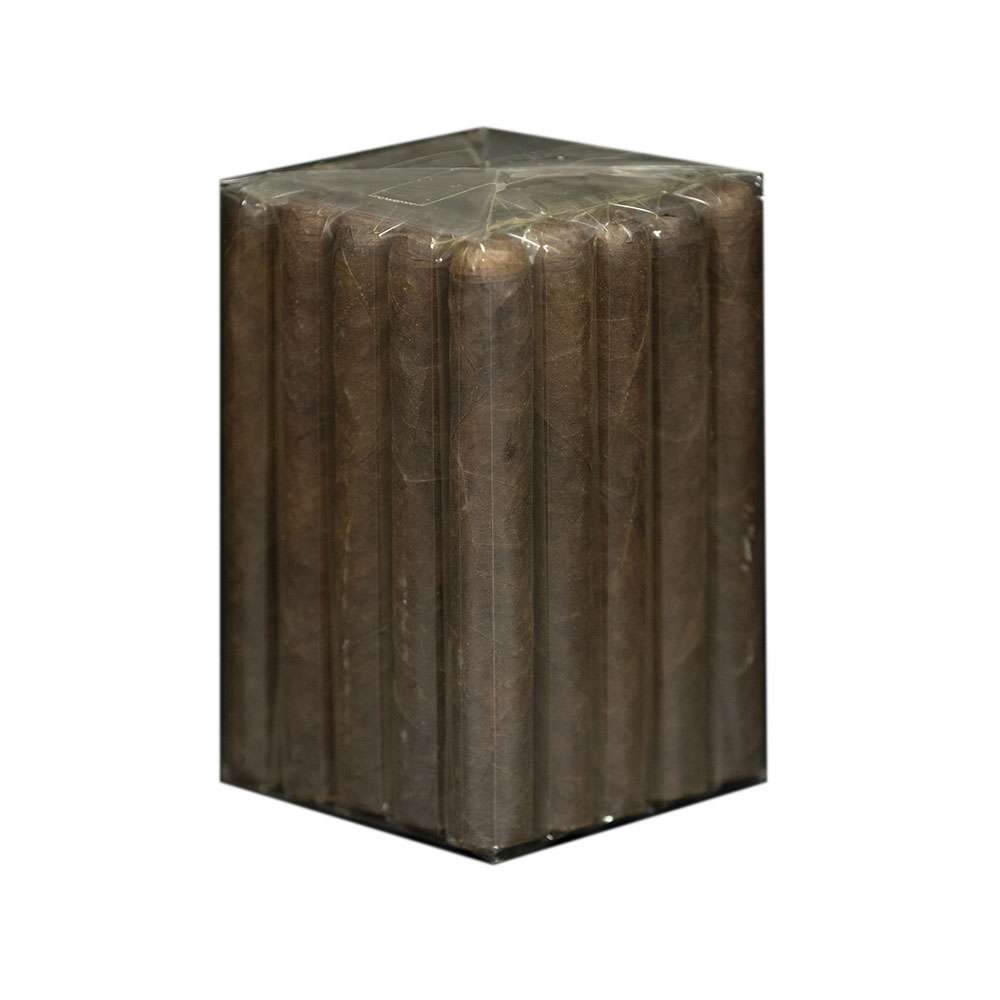 Toro Premiumᐩ Maduro – 6×52 avec cellophane.